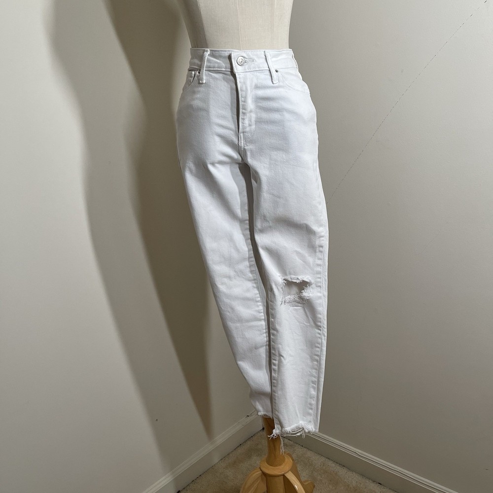 Levi’s Women’s White 721 -SZ 26 - High Rise Distressed Skinny Ankle Jeans