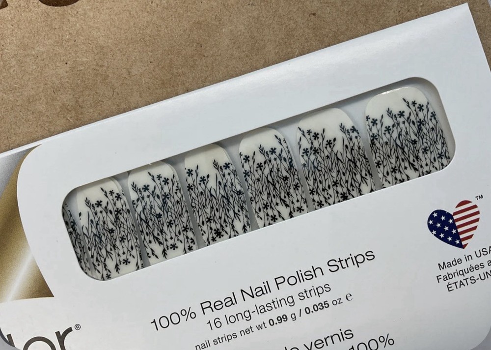 Color Street Nail Polish Strips~Grow On You~Clear Base Wildflower Design
