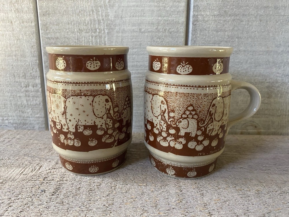 Vintage Taylor & NG Jungle Barrel Mug 1976 Elephants Brown Set/2