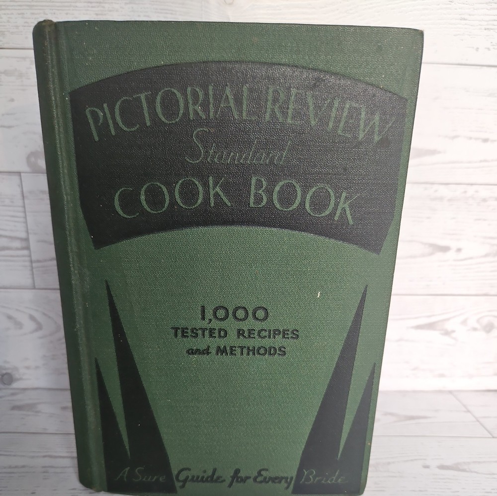 Pictorial Review Standard Cook Book 1933 5th Edition