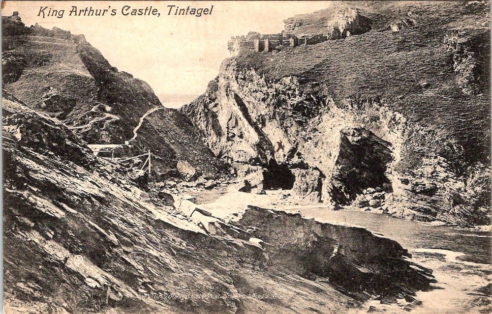 King Arthur's Castle, TINTAGEL, England Postcard