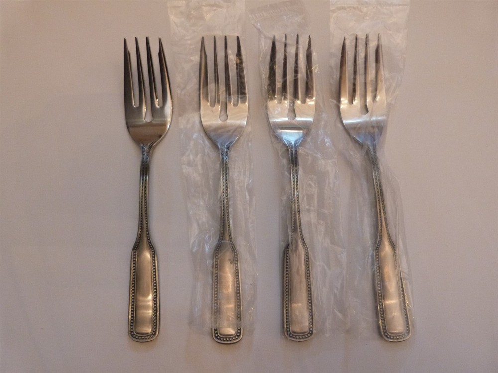 4 NEW VINTAGE 1776 Stainless Flatware by SALEM SALAD FORKS 6.25