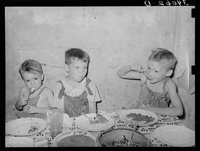Seminole,Oklahoma,OK,Oil Field Workers,Farm Security Administration,1939,FSA