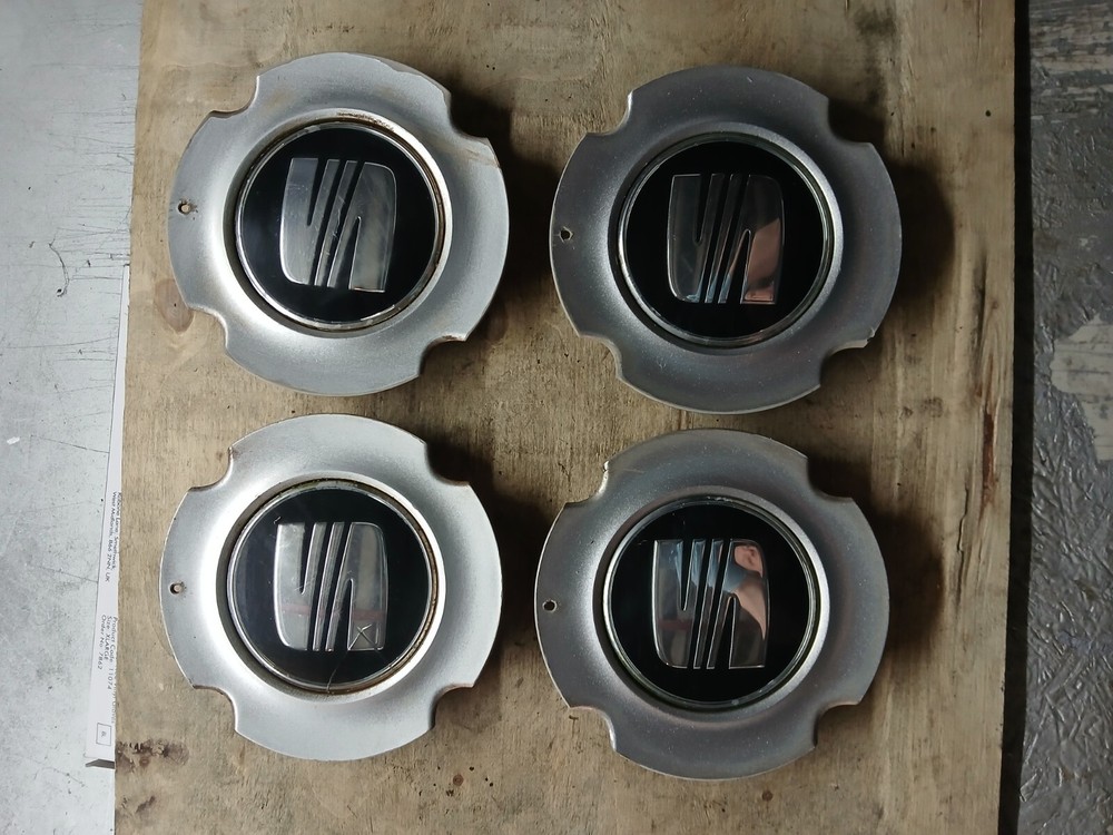 Set of 4 Genuine SEAT Ibiza Leon Altea Arosa Alloy wheel centre caps