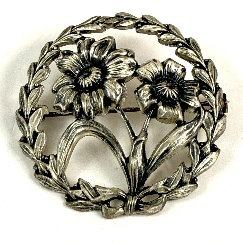 Vintage STERLING SILVER Repousse Floral Openwork Art Nouveau Pin Brooch