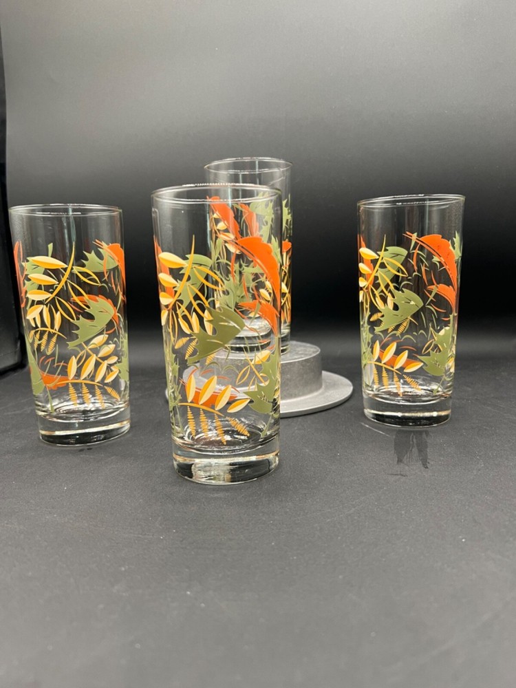 Vintage Libbey Crisa Look alike, unbranded tumbler glass  set of 4