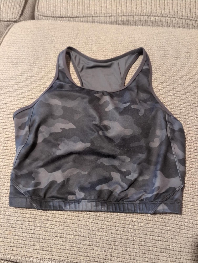 Large born primitive camo sports bra