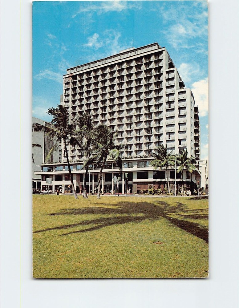 Postcard The Outrigger East Hotel Waikiki Honolulu Hawaii USA