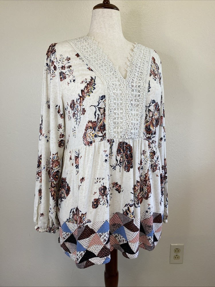 Maurice’s Boho Peasant Top. Lace Trim. Cream. Balloon Sleeves. Floral. XL