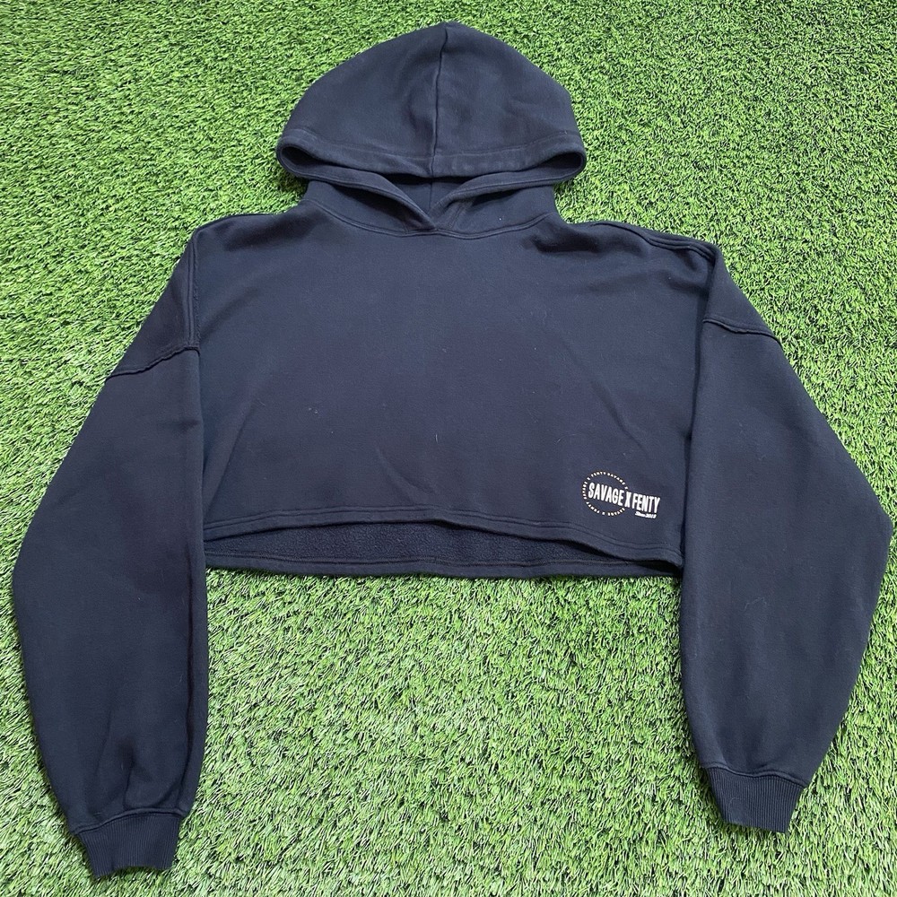 Savage X Fenty Women’s Medium Sweatshirt Black Cropped Hoodie Pullover Rihanna