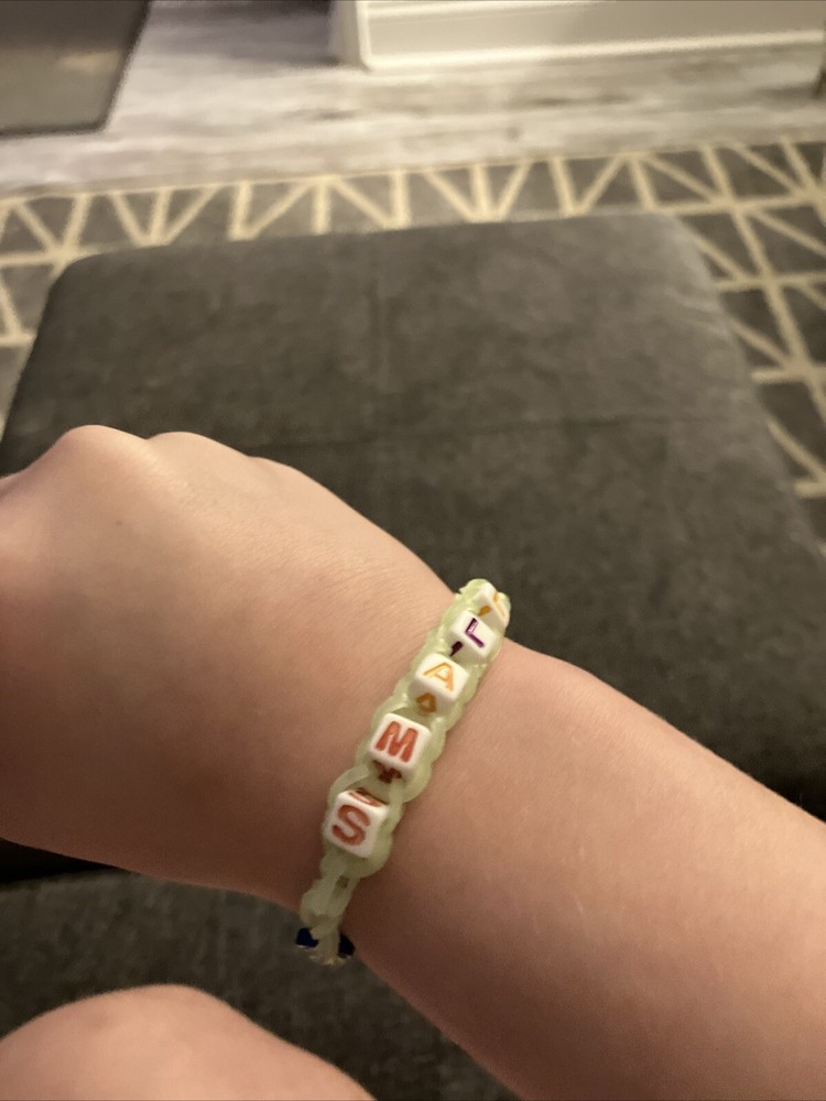 Colorful DIY Bracelet Loom Kits for Kids and Adults