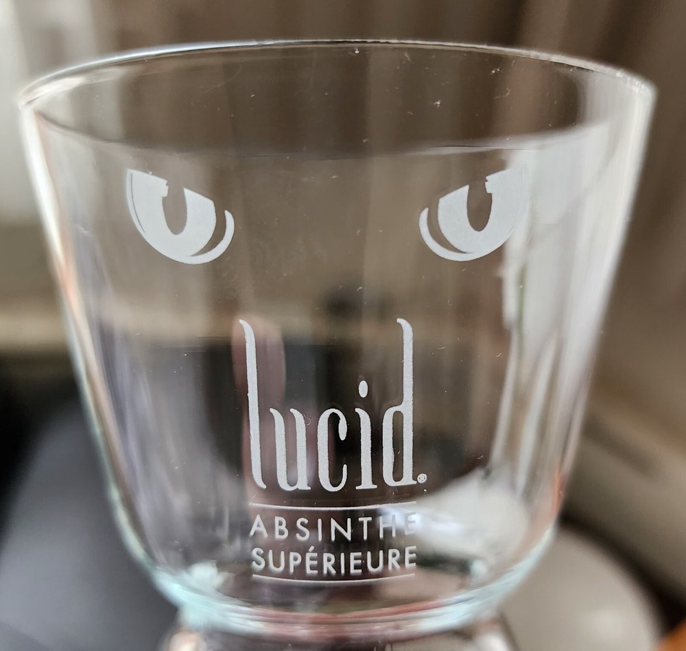 1 Lucid Absinthe Superieure The Green Fairy Cat Eyes Cocktail Drinking Bar Glass-image