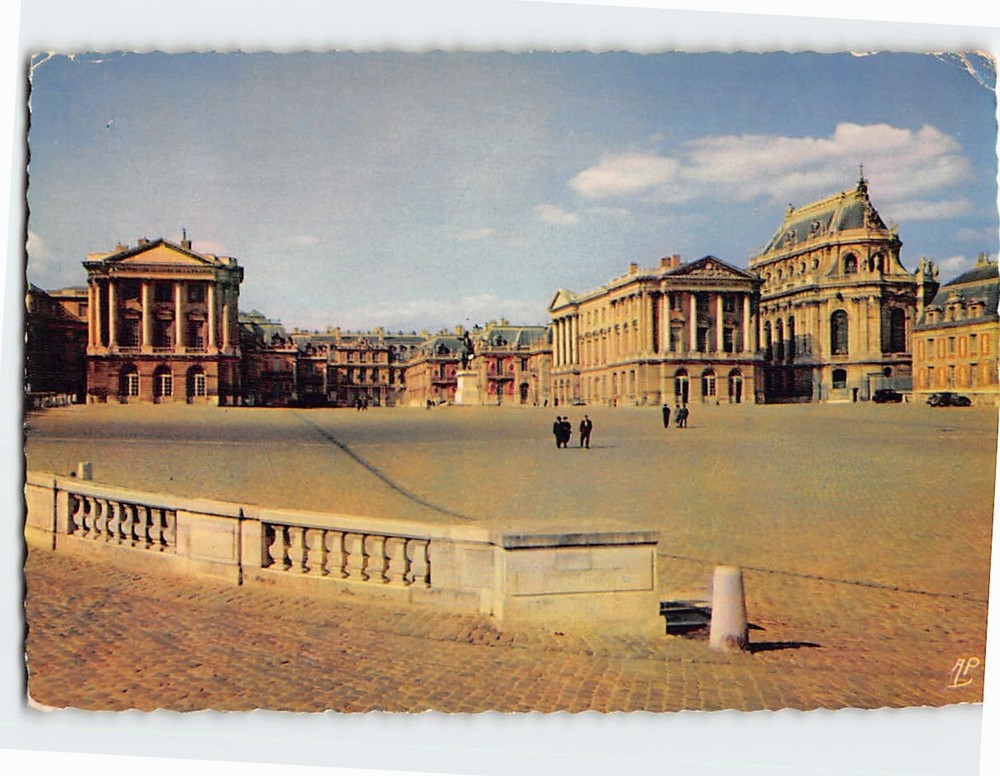 Postcard The Court Of Honour Versailles  France