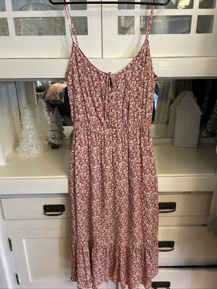 Abercrombie And Fitch Women’s Floral Sundress  Ruffle Bottom Size M