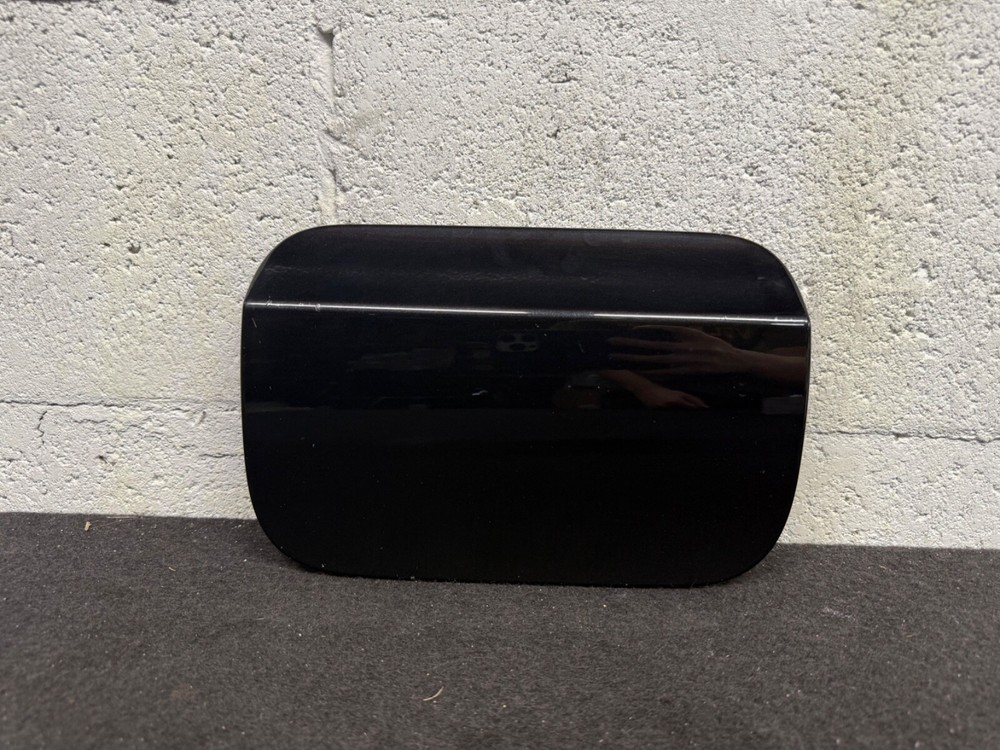 2017-2022 BMW G30 Gasoline Fuel Tank Door Lid Cover Sapphire Black 475 OEM