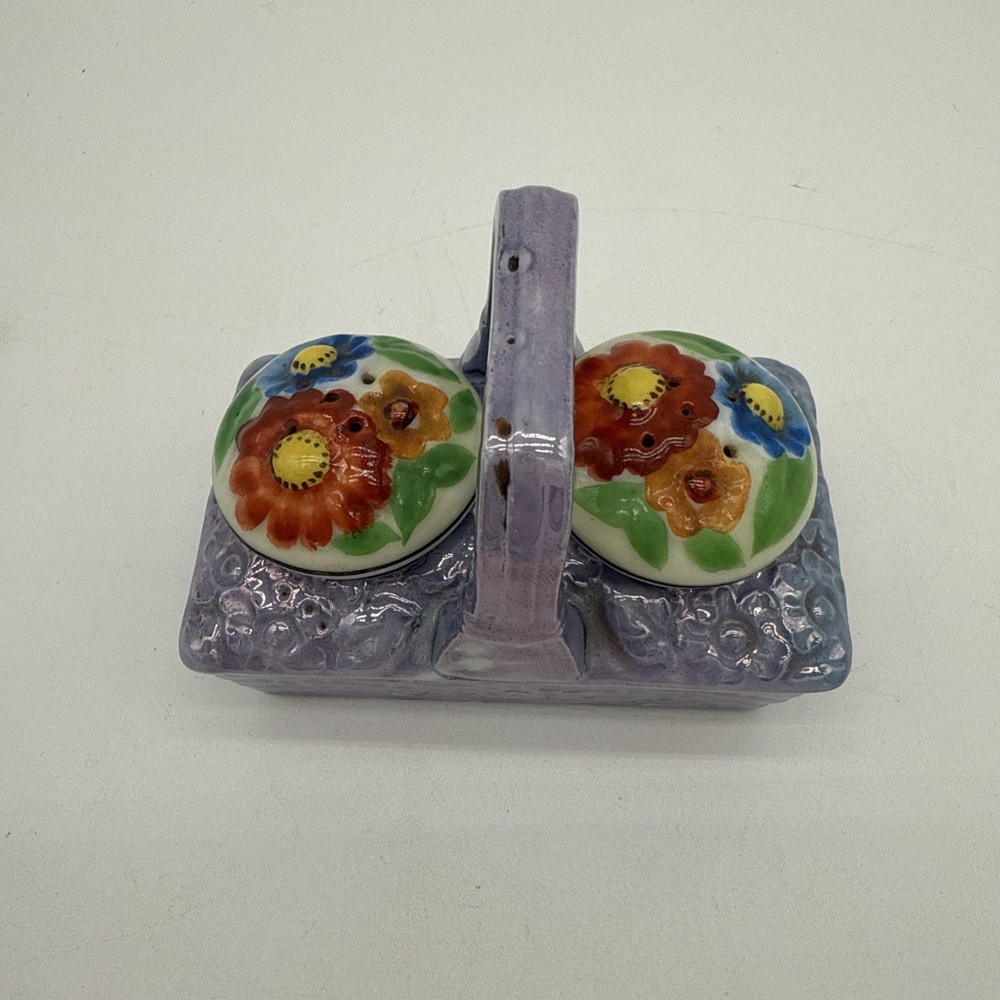 Lusterware Floral Basket Salt & Pepper Shakers Made In Japan Vintage