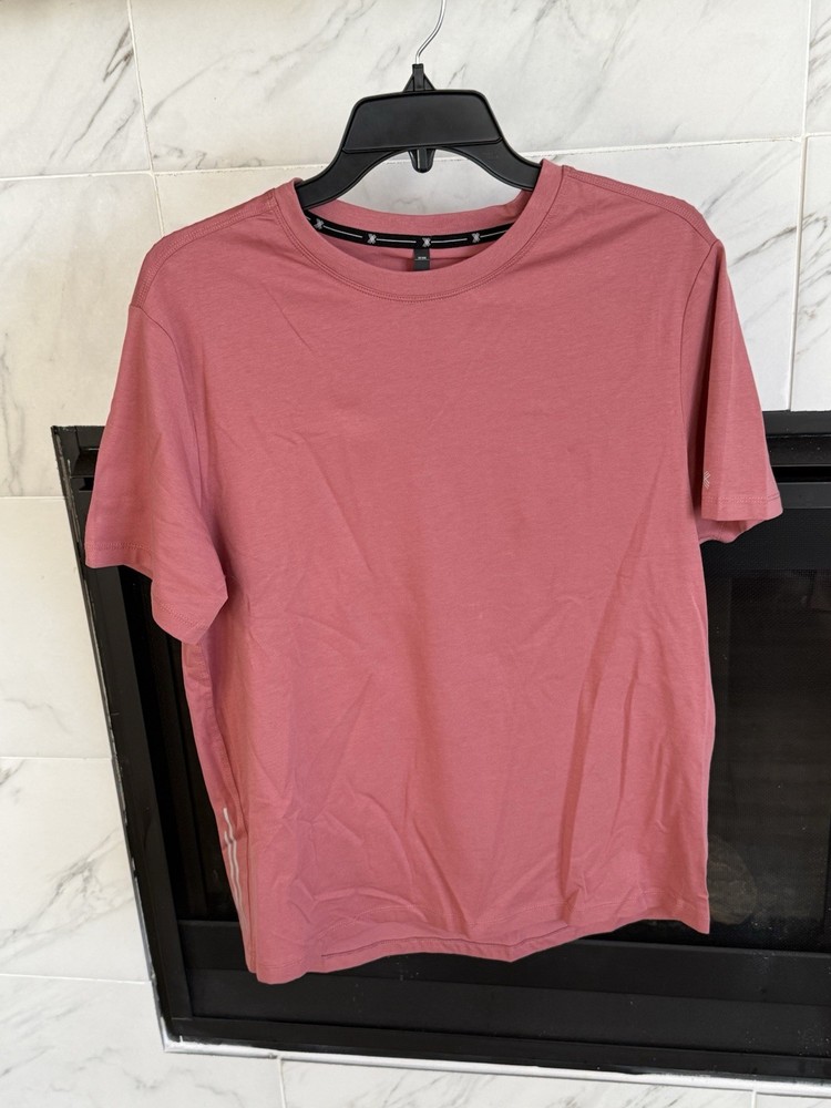 Kenneth Cole Small Tech Crew Neck Knit T-Shirt Brier Rose Super Soft $49
