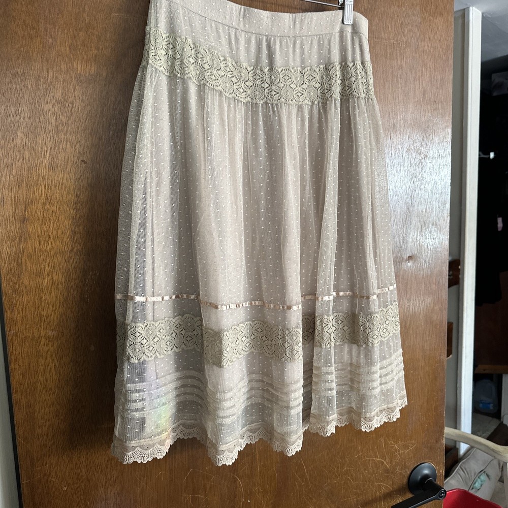 Apt 9 Women’s Beige Lace Skirt Lined Elastic Waist Knee Length Size Med Whims