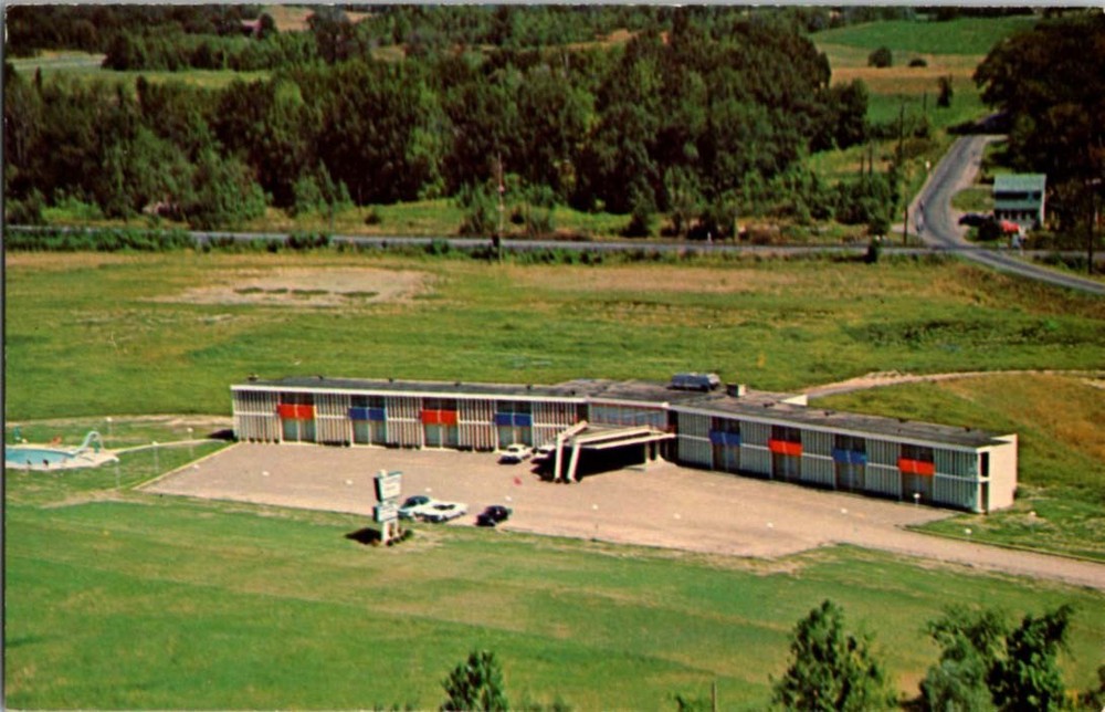 Pre-1980 MOTEL SCENE Phelps New York NY m/14 BB7179