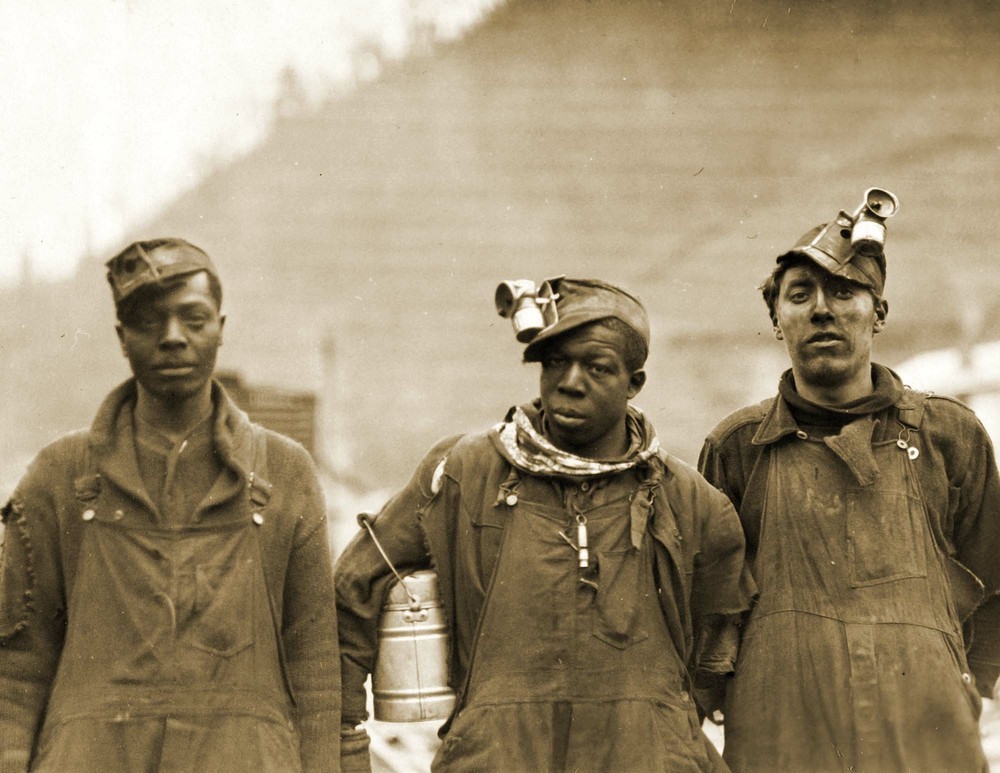 1918 Coal Miners, Lorado, West Virginia Vintage Old Photo 8.5