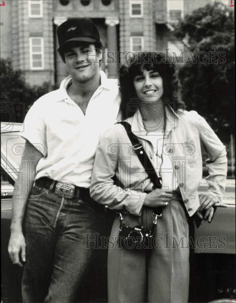 Press Photo Actors Kathleen Quinlan and David Keith in 