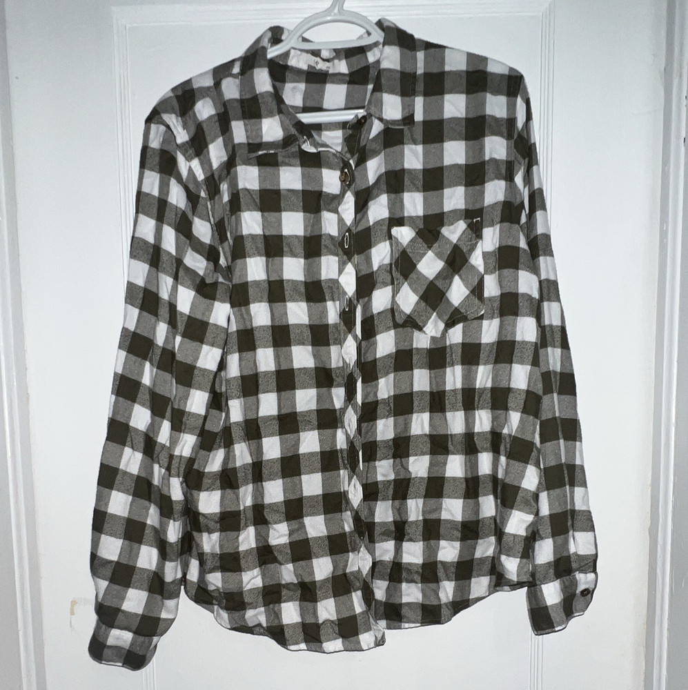 Maurices Women's Shirt XL Green/White Plaid Collared Long Sleeve Cotton Twill