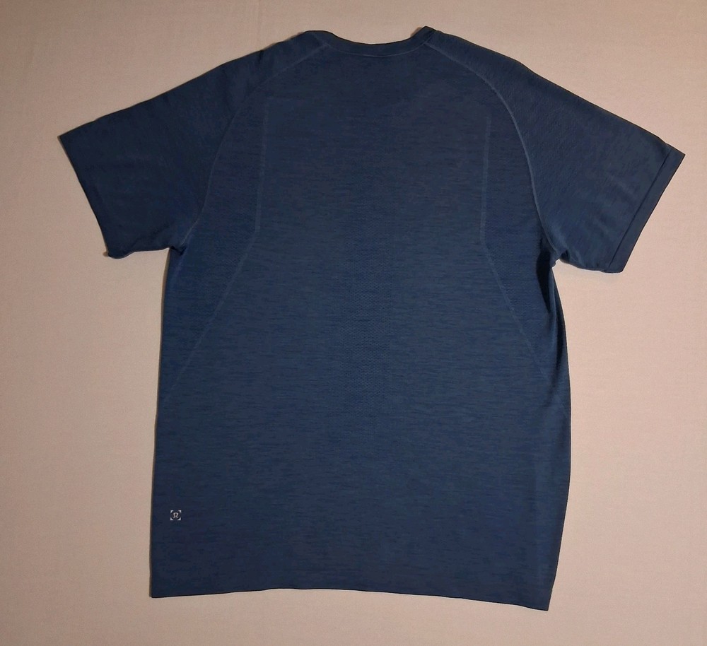 Blue Lululemon License To Train Shirt / Blue Lululemon T-Shirt