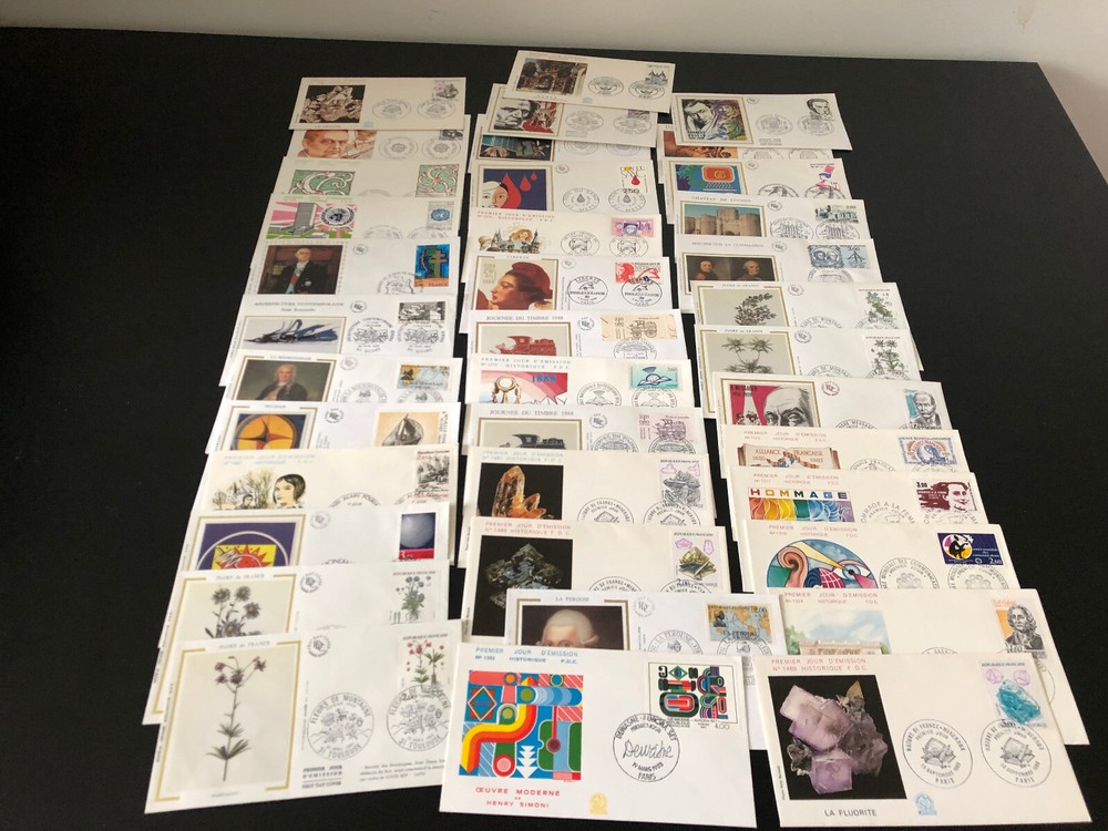 38 x FRANCE FDC   COLLECTION   SEE SCAN    (K1/1)