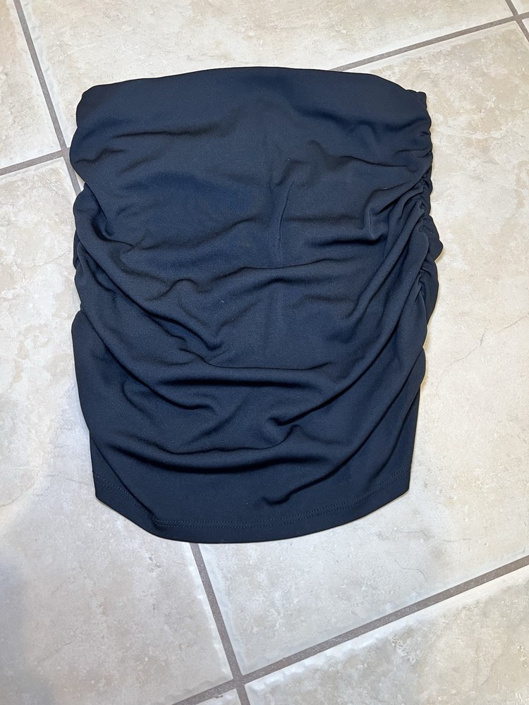 Zara Woman’s Black Ruched Strapless Top Size Small