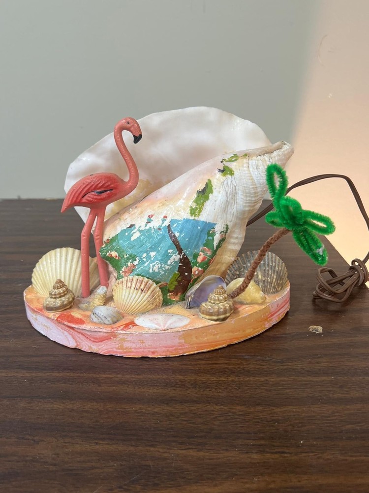 Vintage Shelli Industries 151 Miami Florida Conch Shell Flamingo Lamp 9