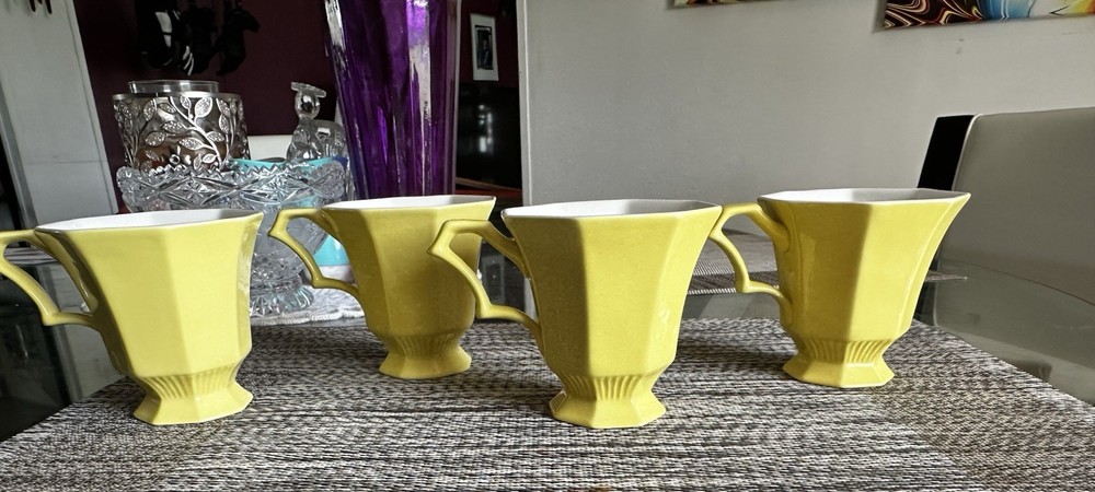 Vintage Independence Ironstone Interpace Japan  Daffodil Footed Tea/Coffee Cups