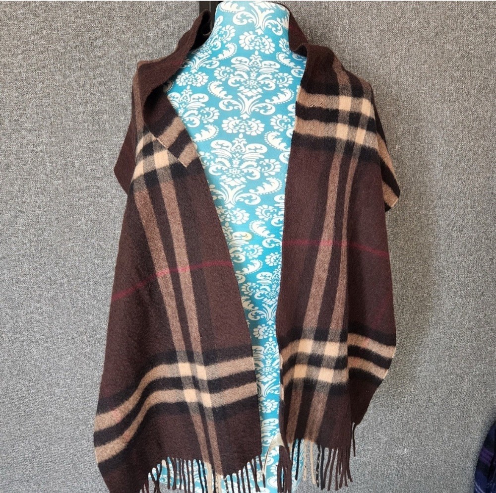 Burberry Classic Check Cashmere Scarf
