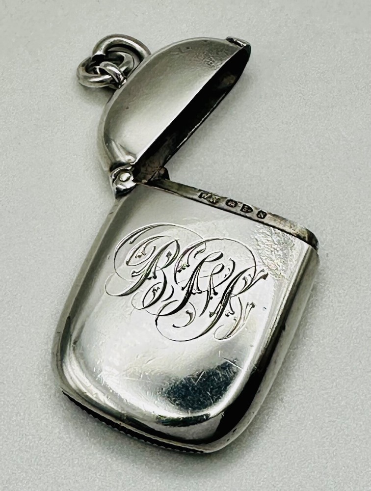 Antique Solid Silver Vesta Case - Chester 1896 William Neale