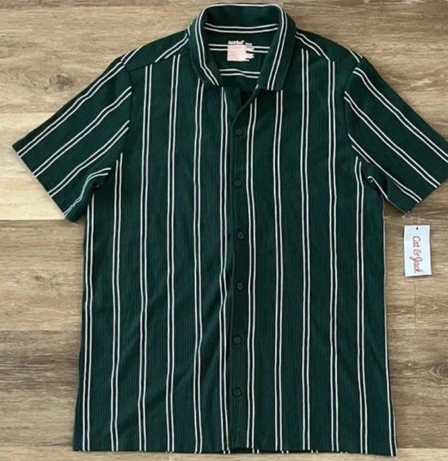NWT Cat & Jack Boys Green Stripe Short Sleeve Button Down Shirt Size XL (14)