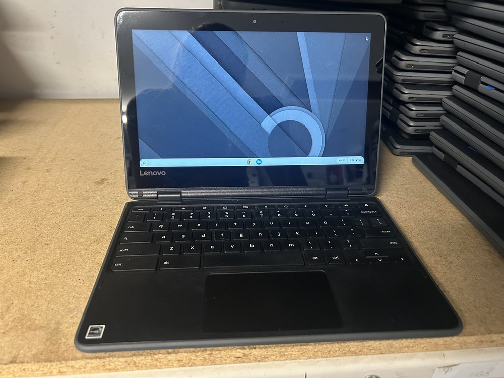 Lot Of 10! Lenovo 300e Chromebook 81H0 (11.6
