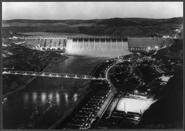 Photo:Grand Coulee Dam Columbia River Washington 1941 Spillway Power Plant