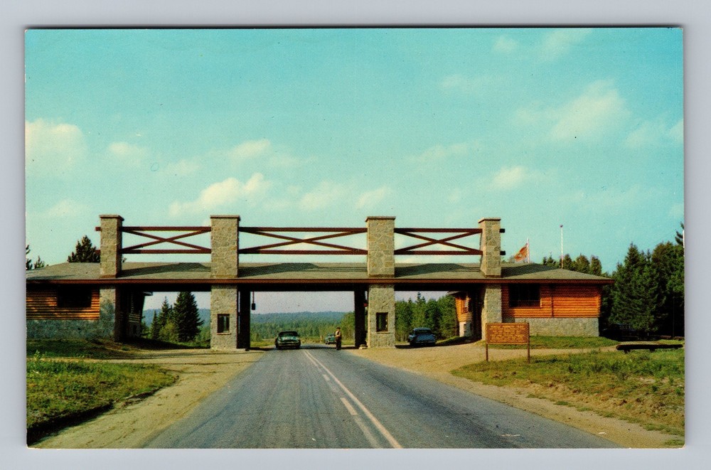Canada Ontario Algonquin Provincial Park Entrance PC Old Card Vintage Postcard