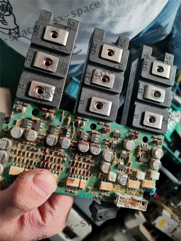 KEB 15.F4.081-403C 100% TESTED via DHL or Fedex fast shipping