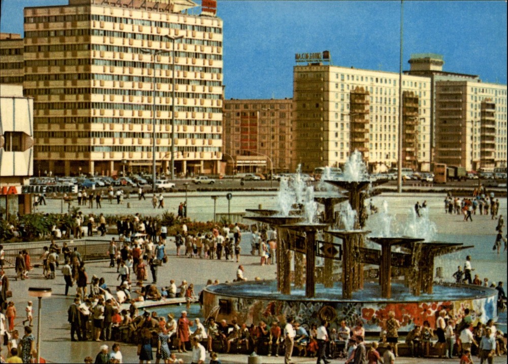 Alexanderplatz Berlin East Germany vintage postcard z690