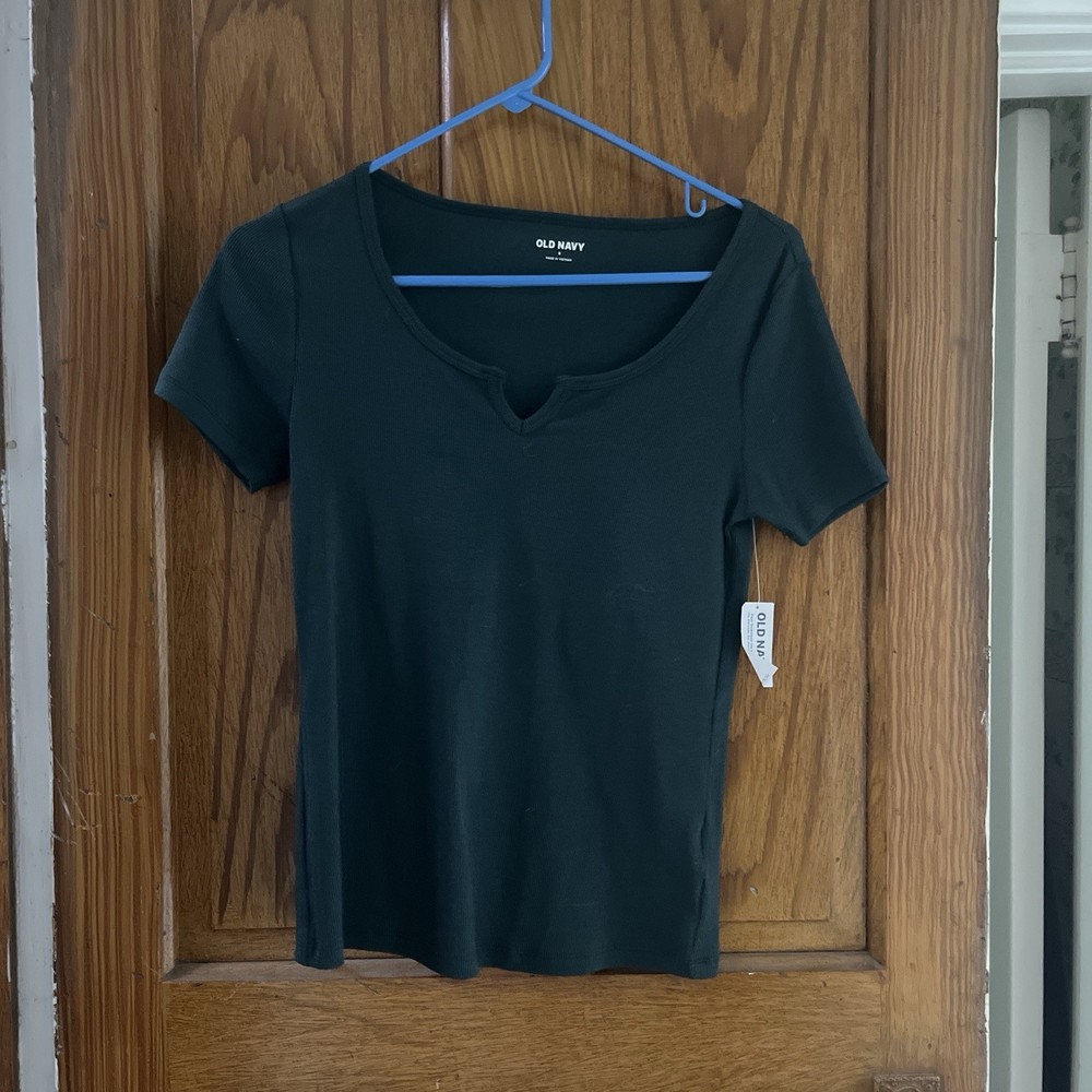 Old Navy Women’s Black Solid V-Neck Short Sleeve Knit Pullover T-Shirt