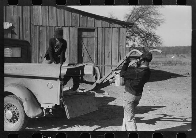 Pomp Hall Family,Creek County,Oklahoma,OK,Farm Security Administration,1940,43