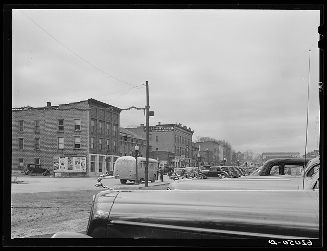 Photo:Radford Virginia Main Street 1940s Cars Downtown Street Scene