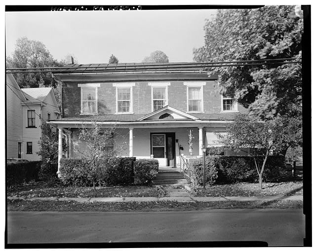 3. VIEW NORTH, SOUTH FRONT - Henry Schulze House, Route 664, approximately 950