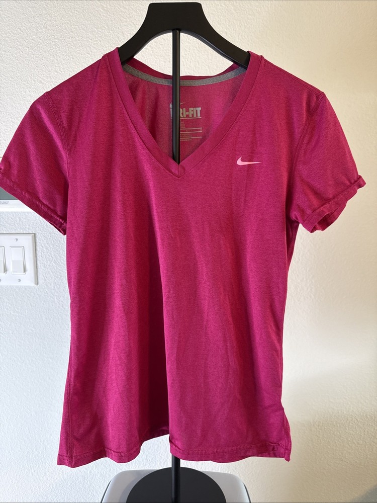 Nike Dri-fit Women's V Neck Shirt - Pink - Medium