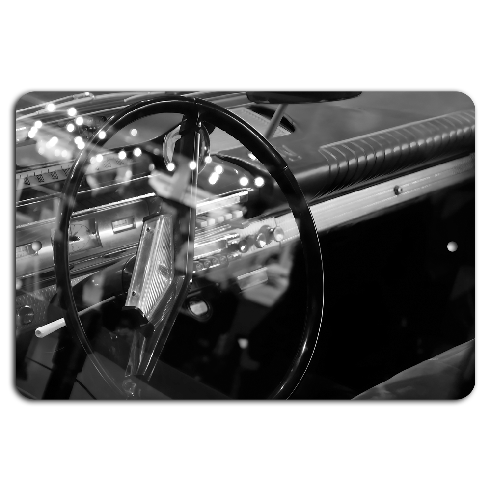 Vintage Ride: Classic Steering Wheel Charm