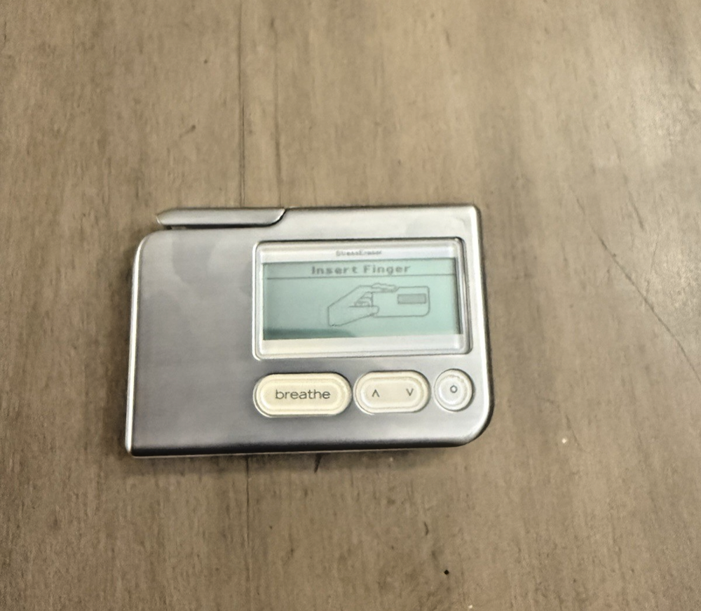 StressEraser electronic digital device Helicor SE1 relaxation breathing training