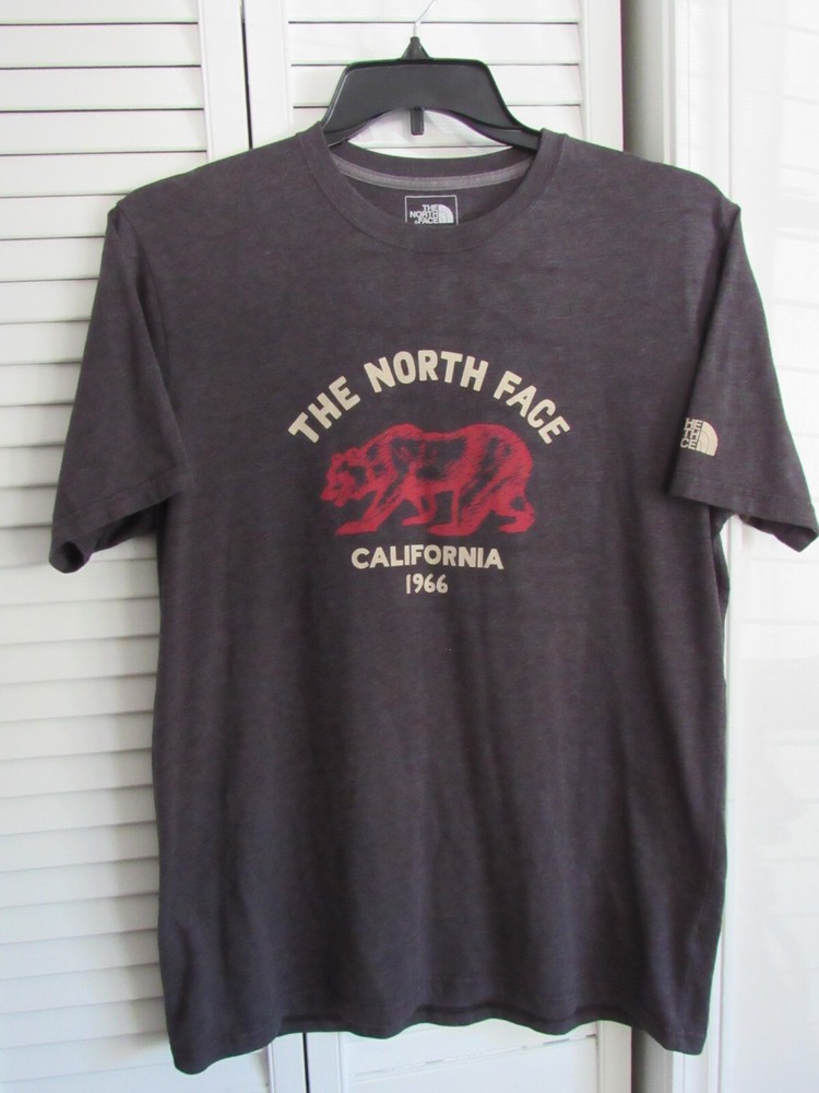 The North Face Signature California T-Shirt - Medium Size