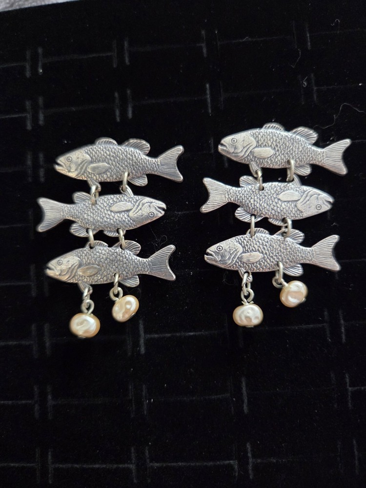 Vintage Fish & Genuine Pearl Earrings Silver Tone Drop UNIQUE Pierced