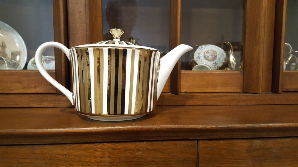 Grace's teaware  Gold stripe teapot new fine