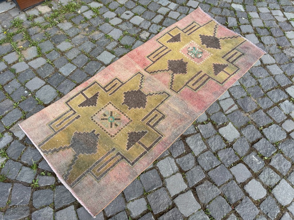 Bohemian rugs, Runner rug, Handmade, Turkish rug, Vintage, Wool | 2,3 x 5,4 ft